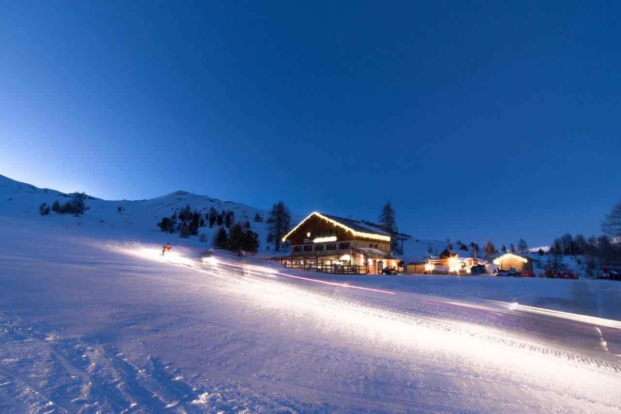 Le Chal'Heureux Hotel Vars  Exterior photo